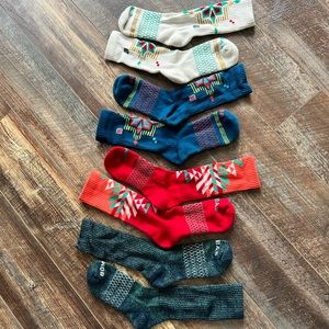 4 Pairs of Women’s Bombas Calf Socks